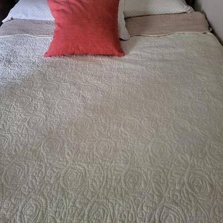 Santa Coloma de Gramanet Appartment For Stay מראה חיצוני תמונה