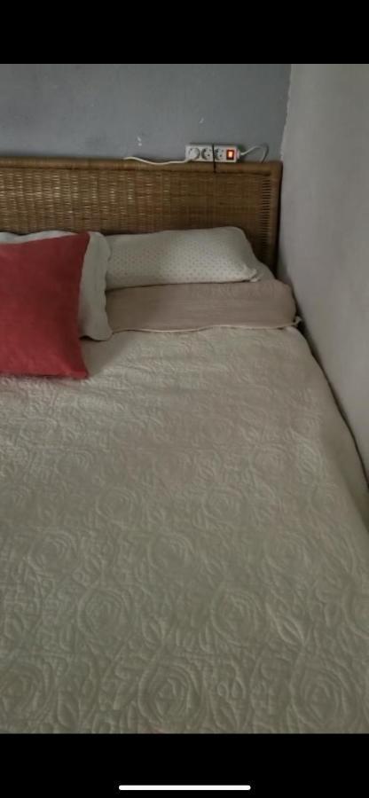 Santa Coloma de Gramanet Appartment For Stay מראה חיצוני תמונה