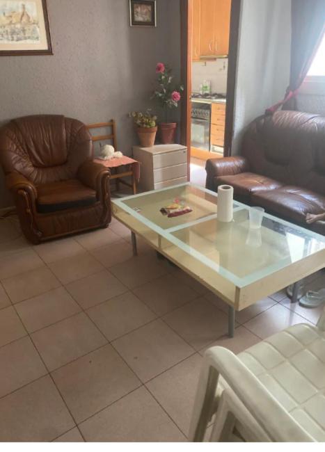Santa Coloma de Gramanet Appartment For Stay מראה חיצוני תמונה